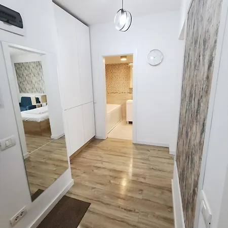 Baba Rent House F3 & F4 بوخارست